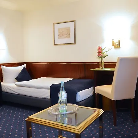 Trip Uebachs Hotel Düsseldorf