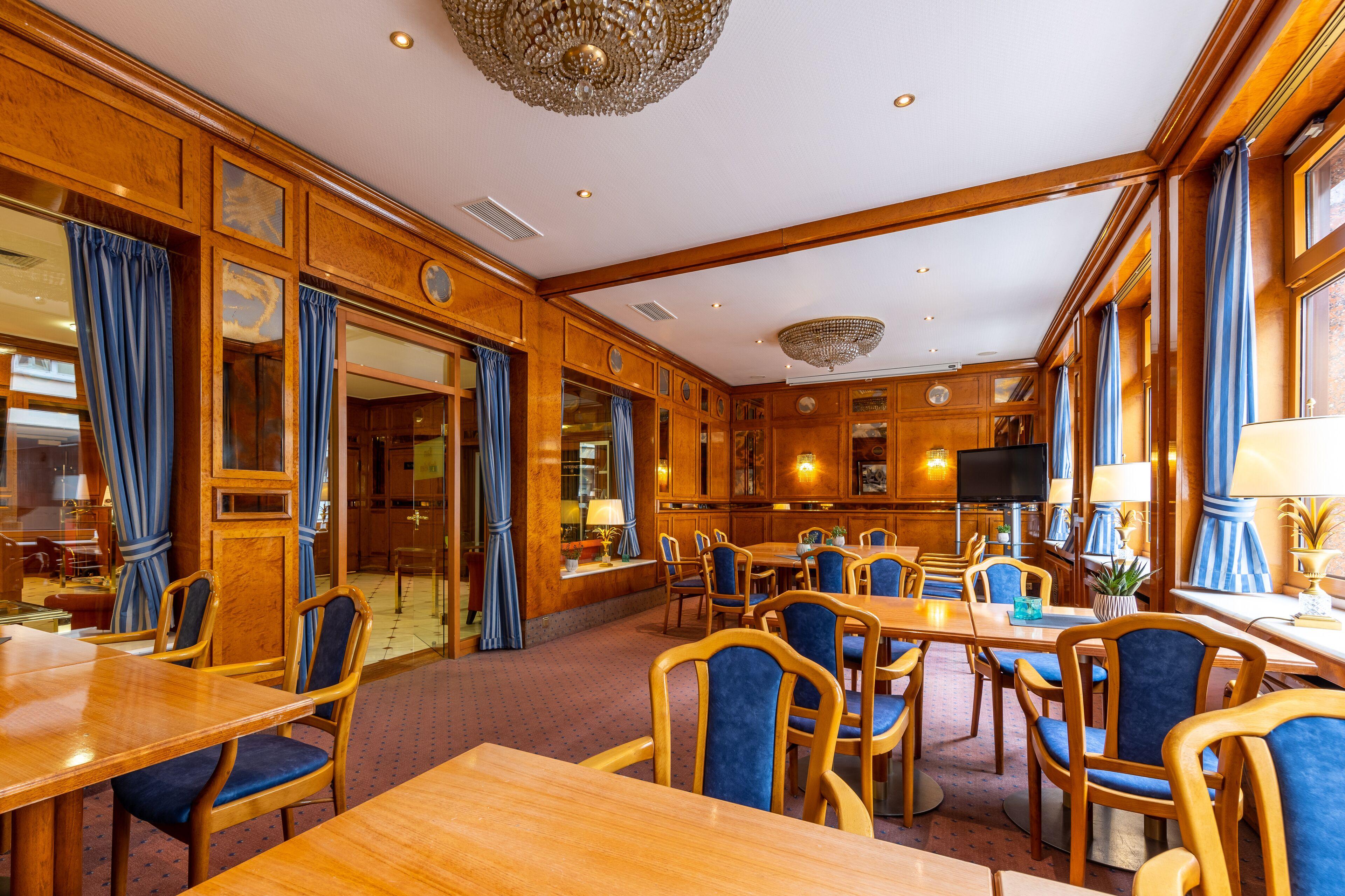 Trip Uebachs Hotel 4*