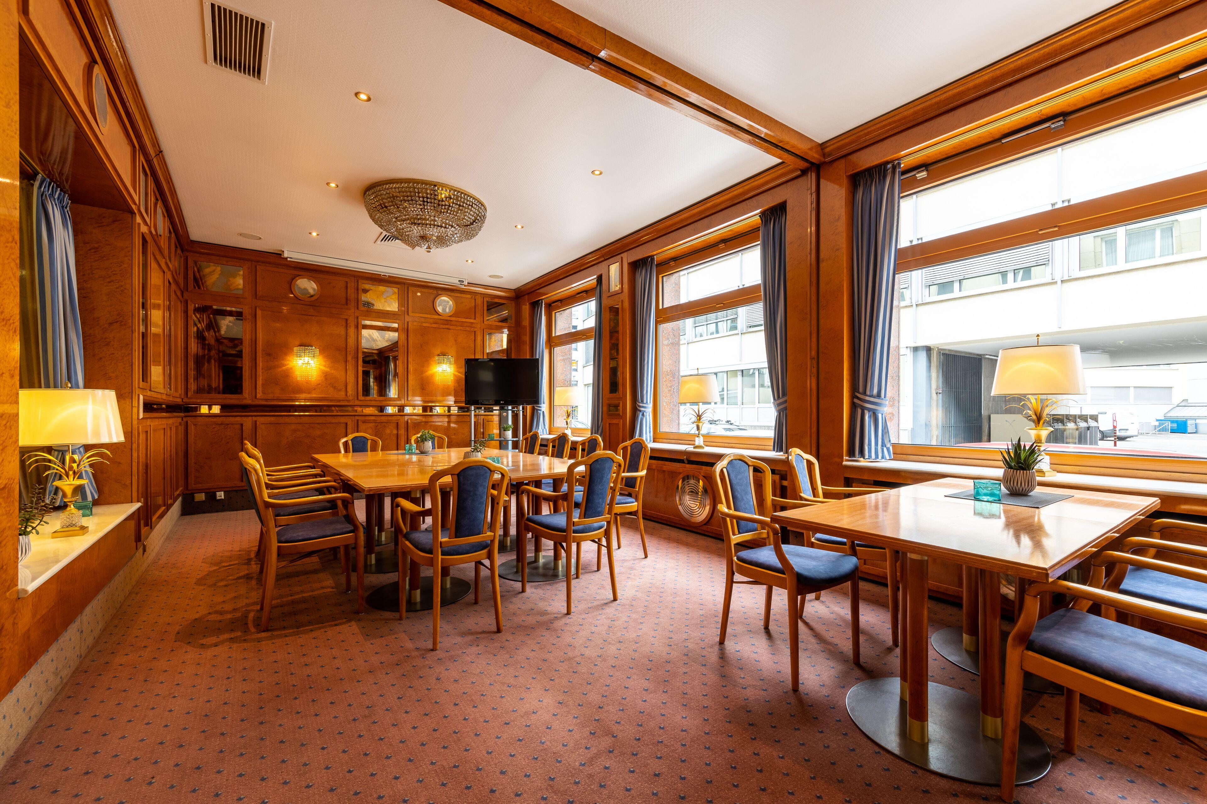 Hotel Trip Uebachs 4*