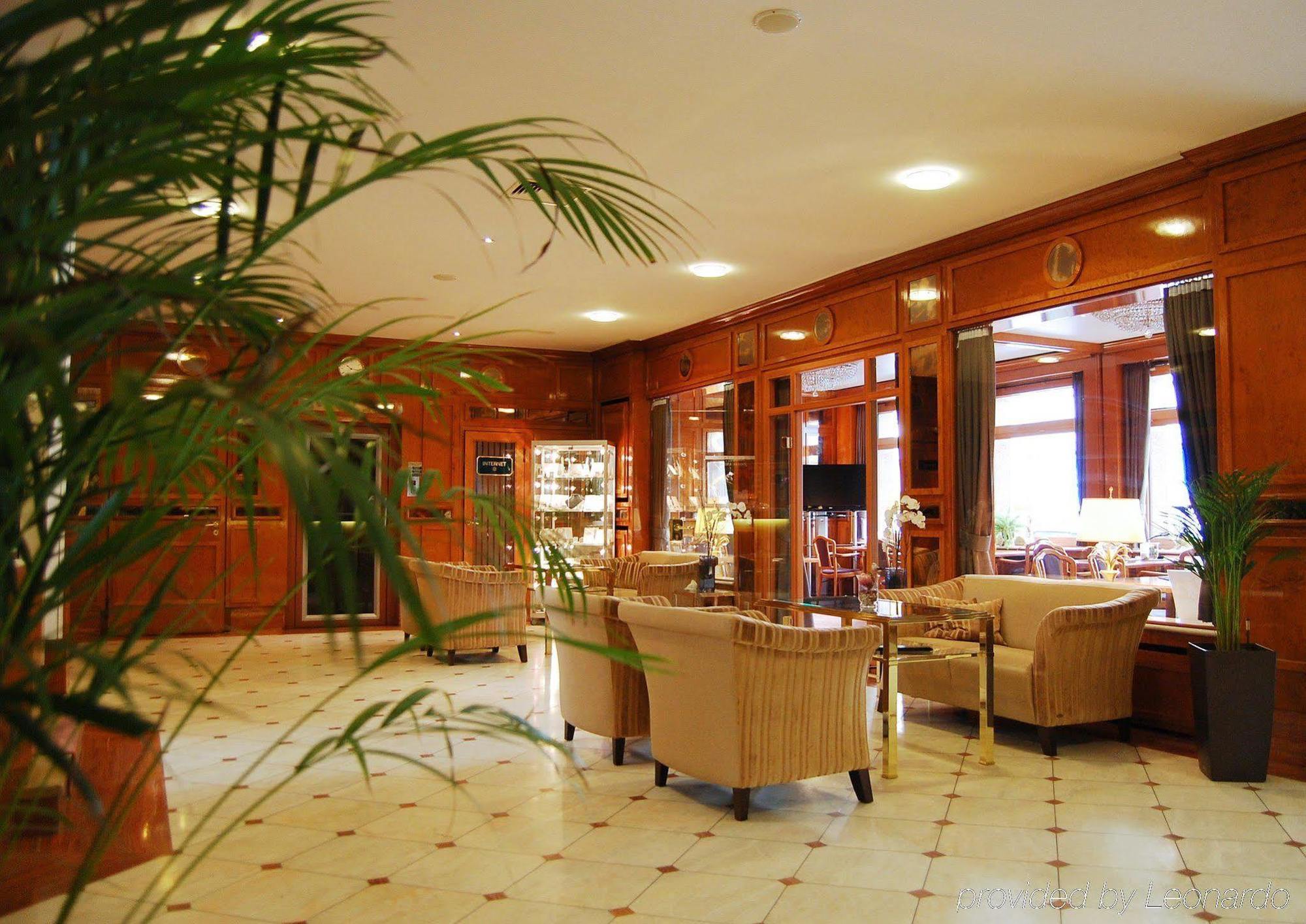 Trip Uebachs 4* Dusseldorf